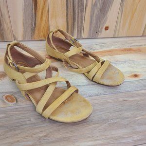 NAYA HILLARY  YELLOW LEATHER SANDALS